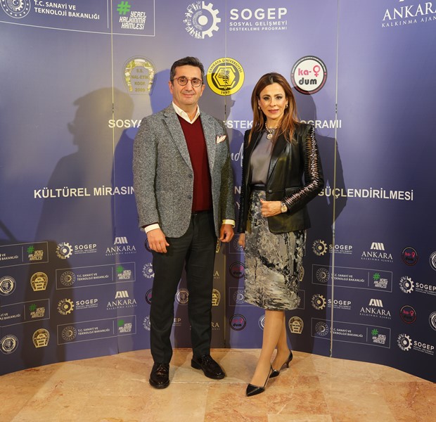 �Yüre�in Nuru� Sergisi �pe�in Ve El Eme�inin Seçkin Örneklerini Sundu